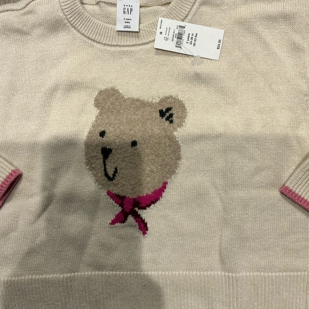 GAP Cream Sweater with Bear Motif Size 2T